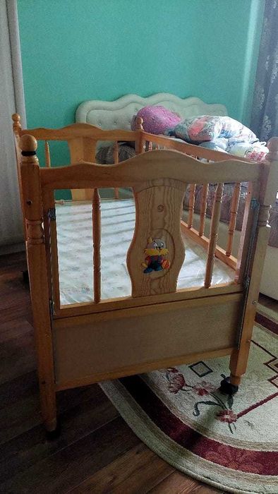 Продаем детский манеж