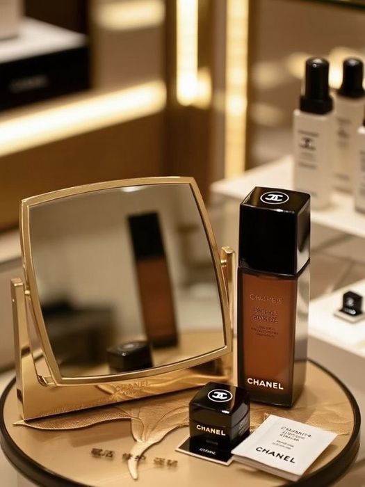 Chanel Les Beiges клатч сумка vip gift ОРИГИНАЛ