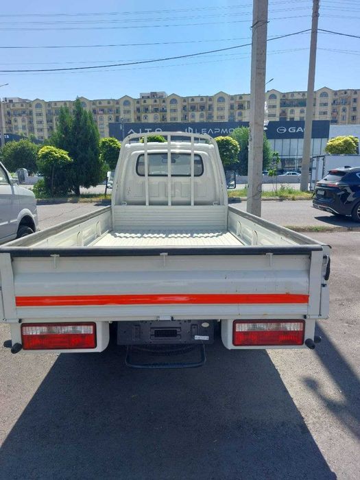 JAC X200 yangi, minilmagan sotiladi