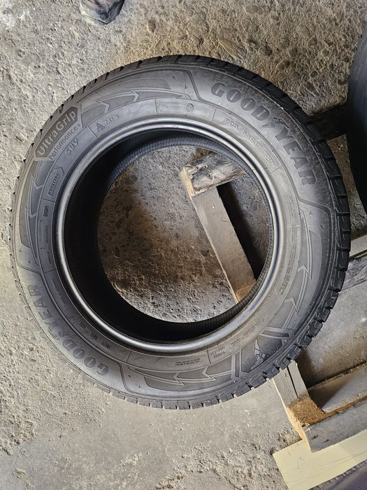 4 anvelope iarna 225 65 17 Goodyear 2023