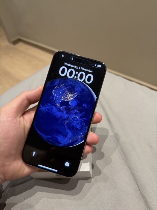 Продам iPhone 15 pro max 256 гб