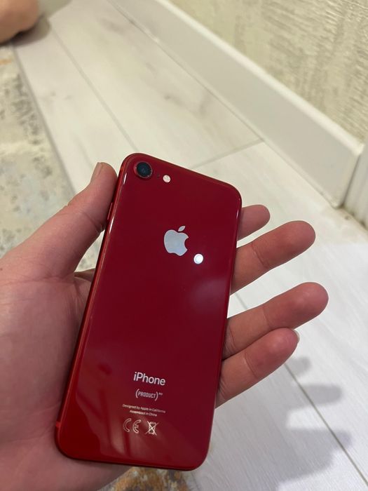 Айфон 8 64гб красный