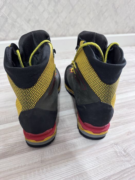 Трекинговые ботинки La Sportiva Trango Tech