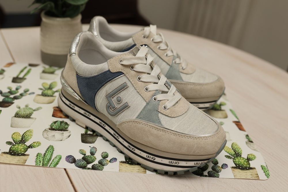 Liu Jo Сникърси Maxi  Wonder 38
Сникърси Maxi Wonder
Сникърси Maxi Won