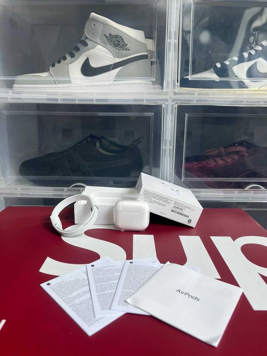 AirPods 3| Sunet Clar | Microfon | Cutie Incarcare | 100 lei