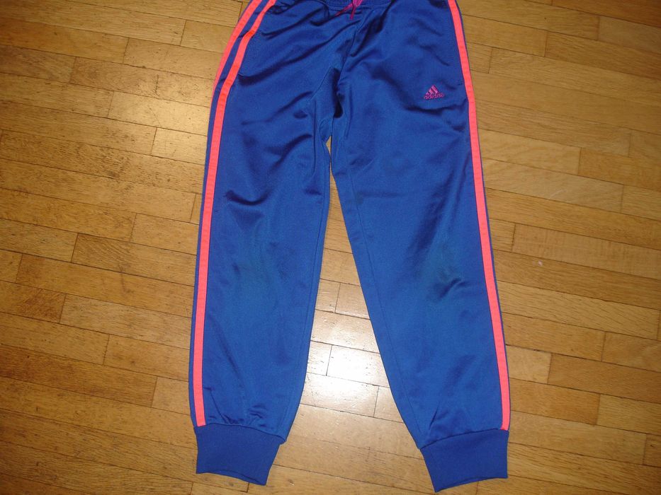 маркови якета,анцузи, елек, блузи за 4-6 г Burberry, adidas