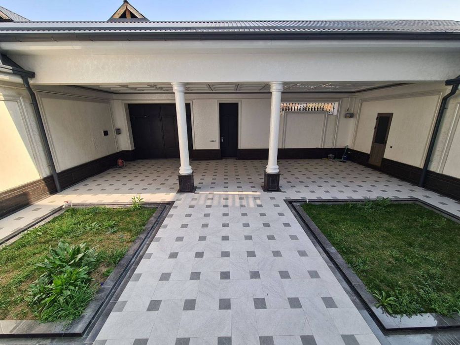 Продаётся дом по улице Циолковского на 4 сотках