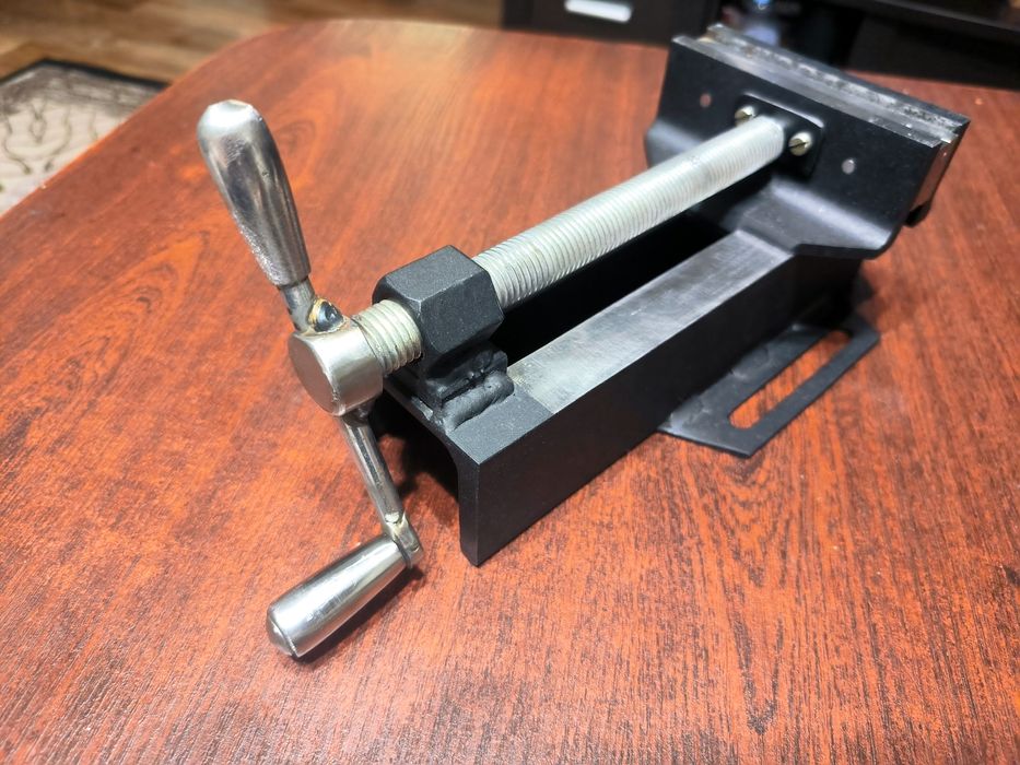Тиски для сверлильного