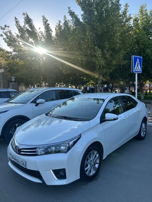 Toyota Corolla 2015