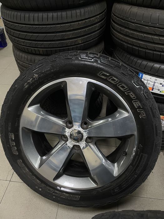 4 броя 5x127 джанти с гуми за grand Cherokee 5x127 265/50R20