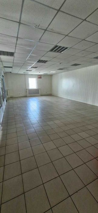Сдается торговое помещение 60кв.м.