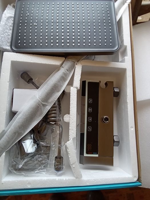 Комплект душ за  баня 4 в 1