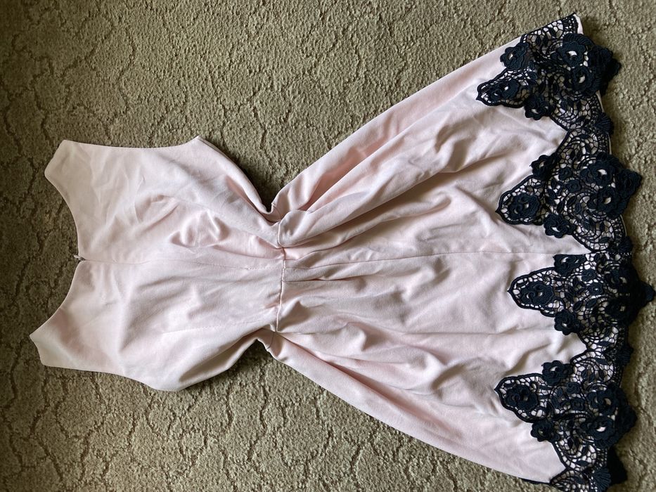 Дамска рокля