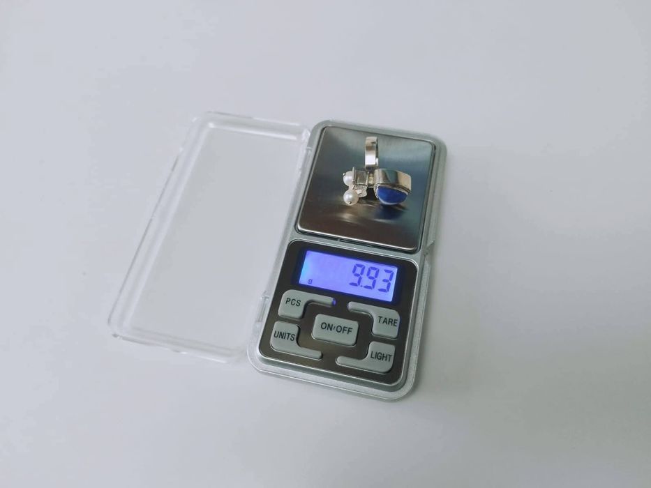 Vechi inel masiv din argint de 925, cu lapis lazuli si doua perle