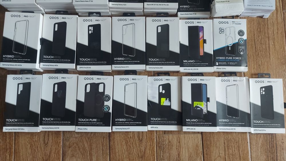 Lot huse si protectii din sticla pentru telefoane