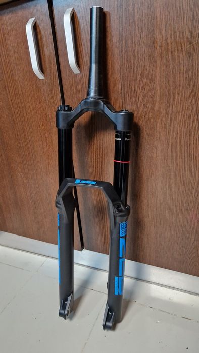 Furca Rockshox zeb select plus charger 3 180mm 29 Nou