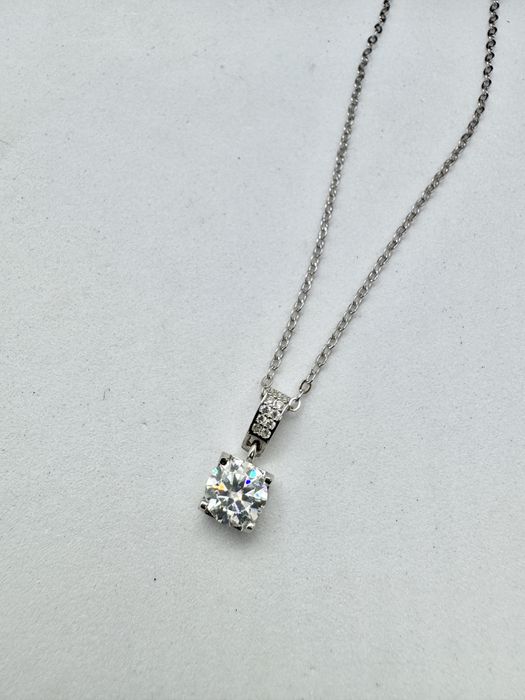 Сребърно колие с мойсанит (диамант) 1 карат