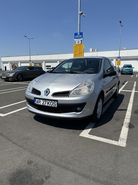 Vand Renault Clio 3 1.5 dci 90cp