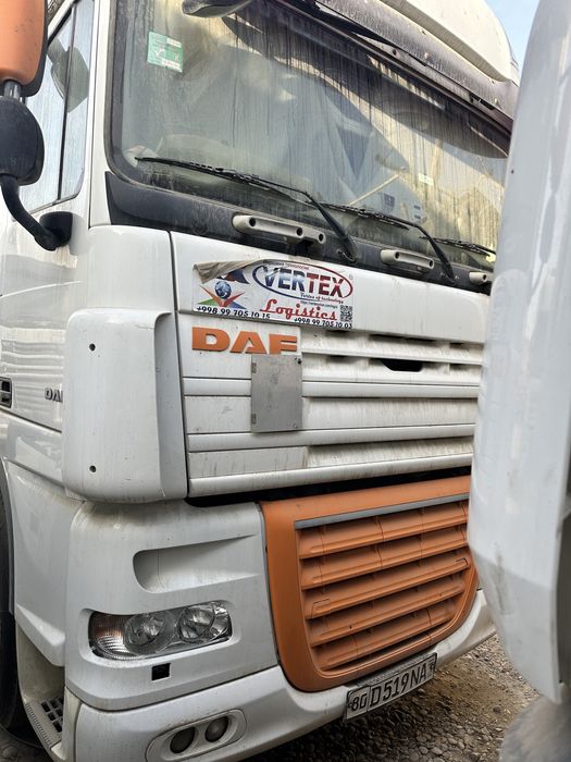 Продаётся: Тягачи и Полуприцепы