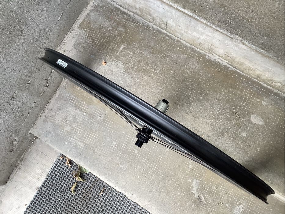 Roti carbon wave disc centerlock road cyclocross gravel mtb