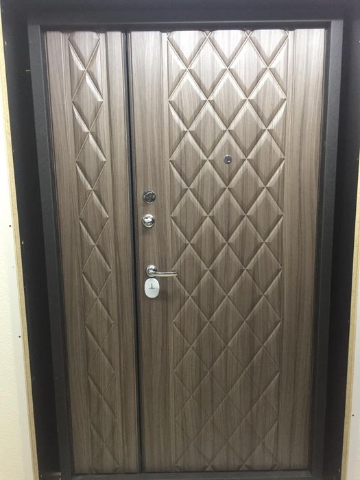 Входные металлические двери