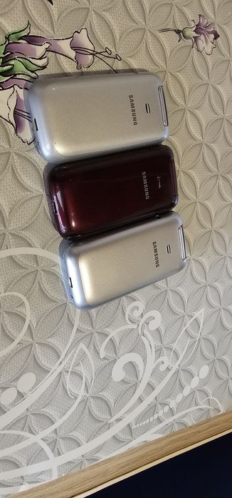 Samsung cu clapeta C3590