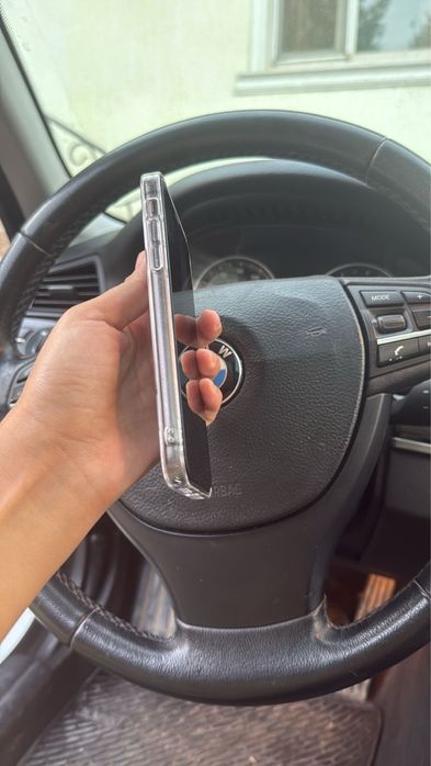 Iphone 11 хорошый состояние