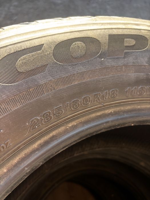 Б/у покрышка. 285/60R18  BRIDGESTONE