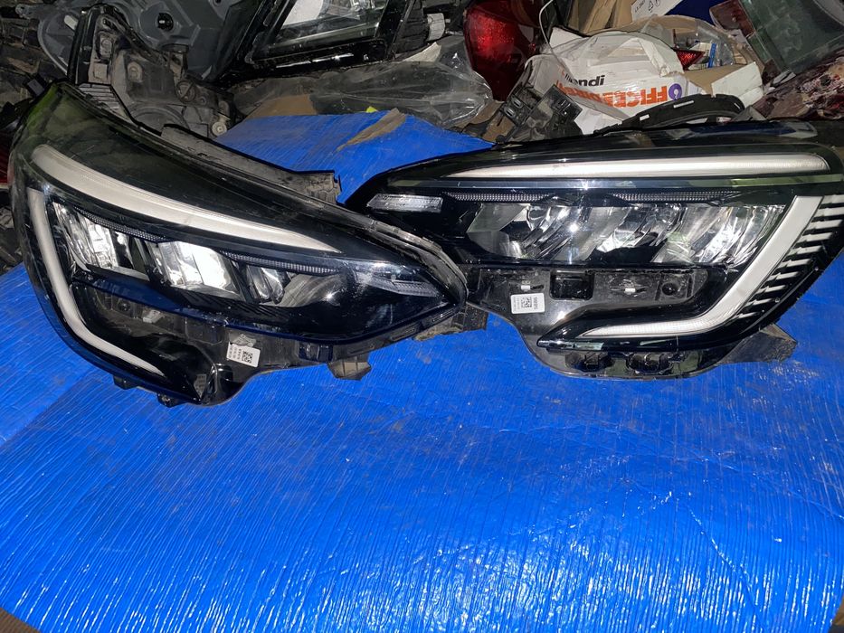 Far Renault clio 5 facelift 2022 - 2023 faruri stanga dreapta led Mitsubishi Colt