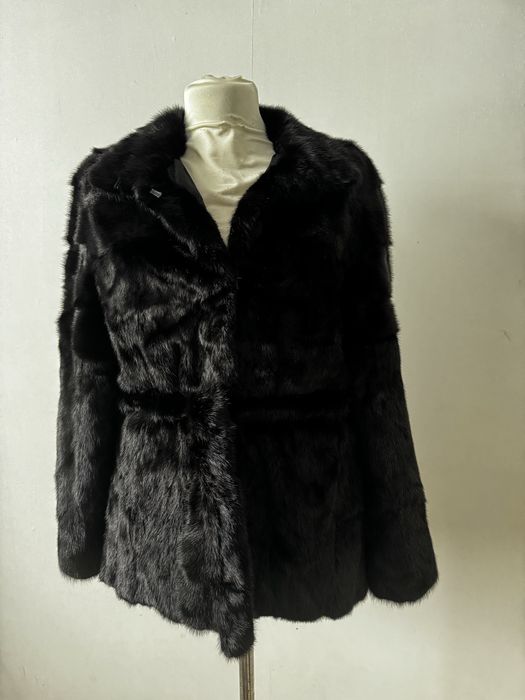 Шубка  норковая.