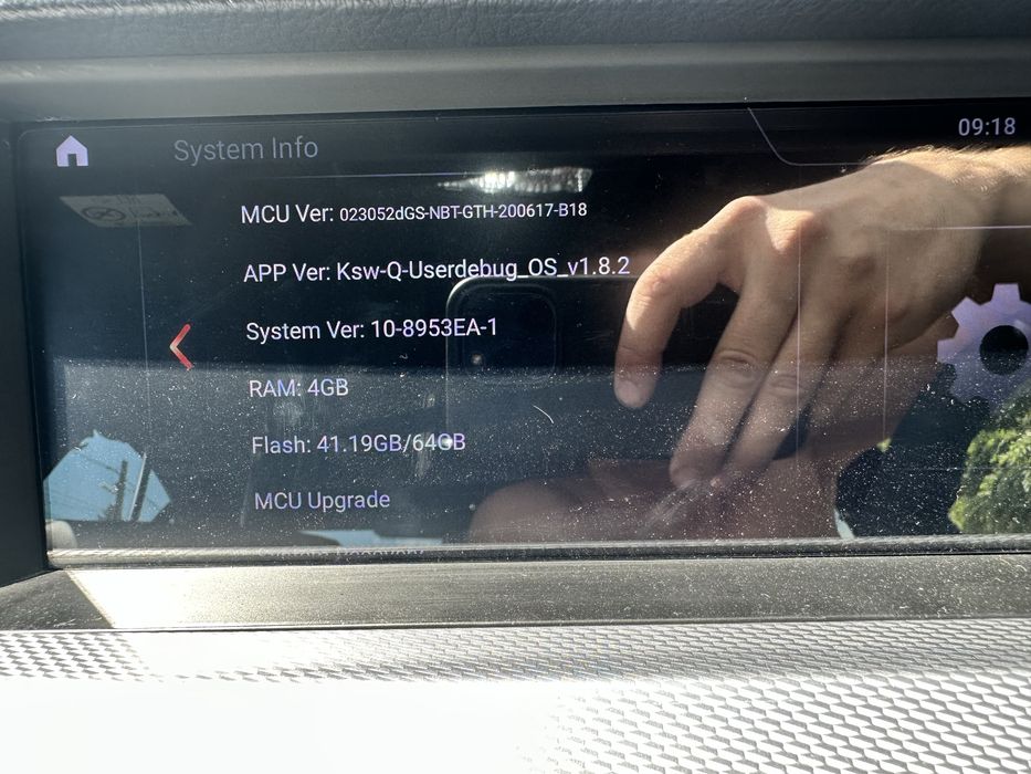 Navigatie mare dedicat NBT android carplay BMW F10 F11 camera mansalie