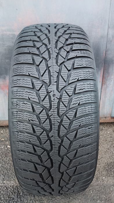 1брой зимна гума 215/55/16 Nokian WRd4
dot22
7mm
Добро състояние на гу