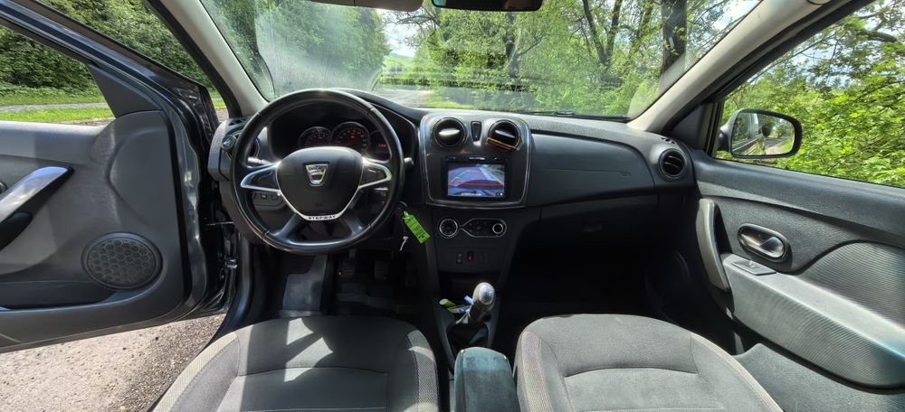 Vând Dacia Logan Stepway 2020