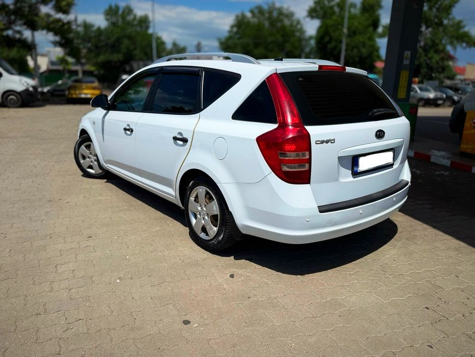 KIA Ceed 2009 — imagine 3