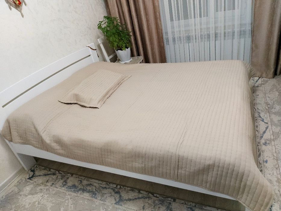 Продаю Кровать с  ортопидическим матрасом