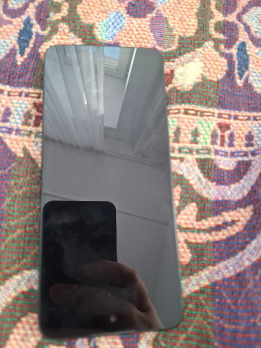 Продам телефон б/у