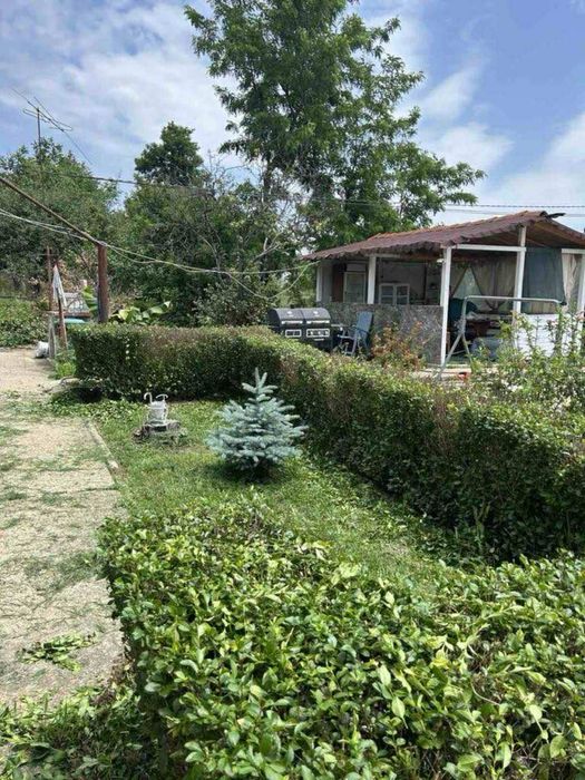 Продава се Къща в с. Ценович, Област Силистра - 2060 кв.м за 25 €/кв.м - Снимка #3