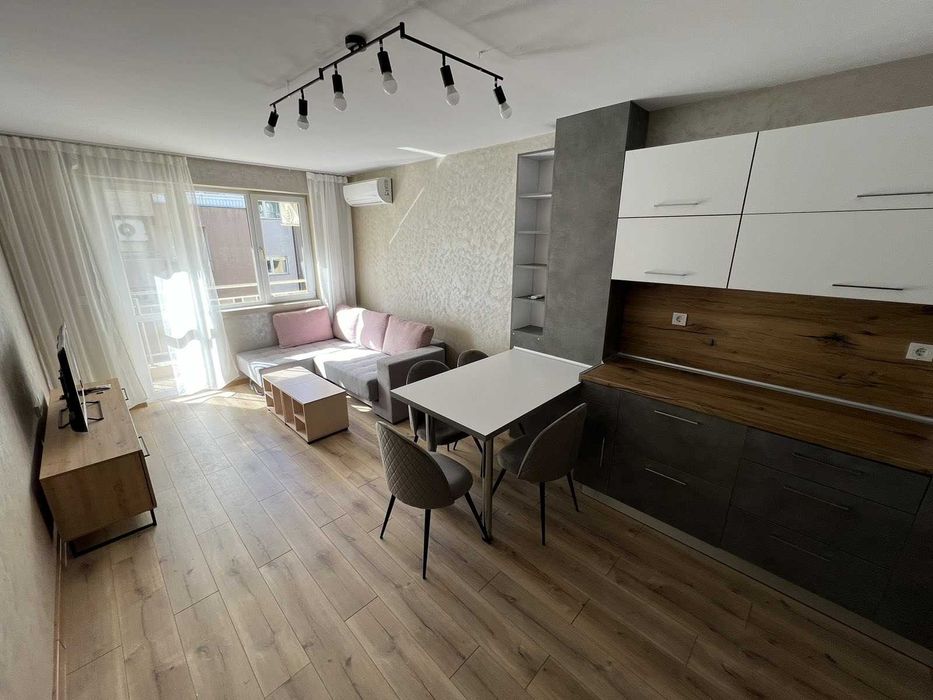 НОВО ПРЕДЛОЖЕНИЕ! Двустаен апартамент - кв.Възраждане!