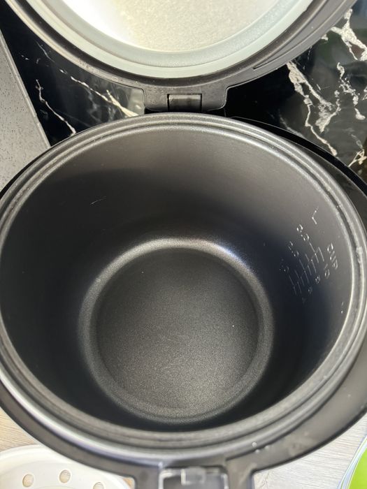 Продам мультиварку