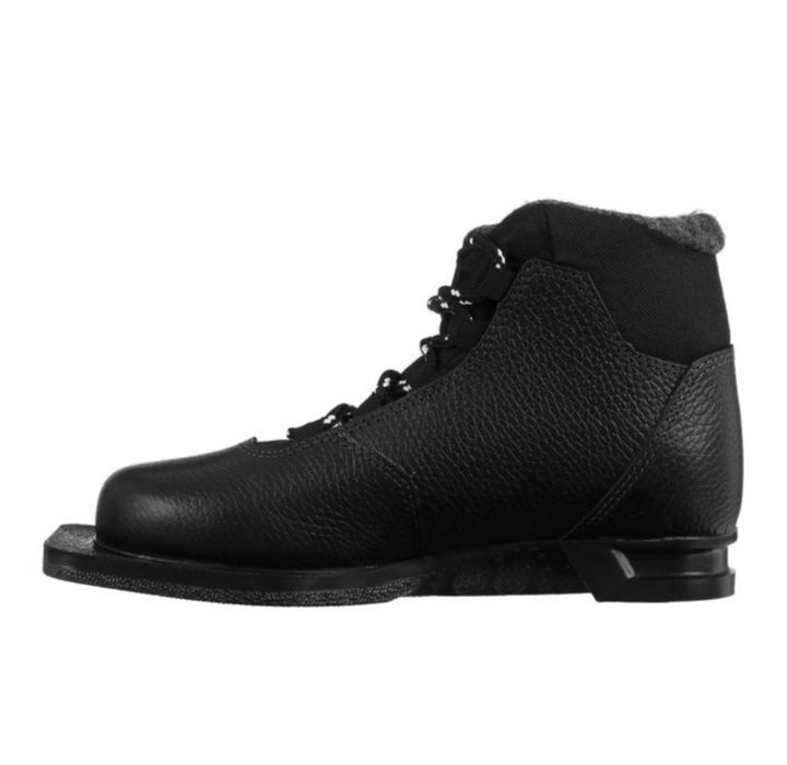 Продам лыжные ботинки, лыжи