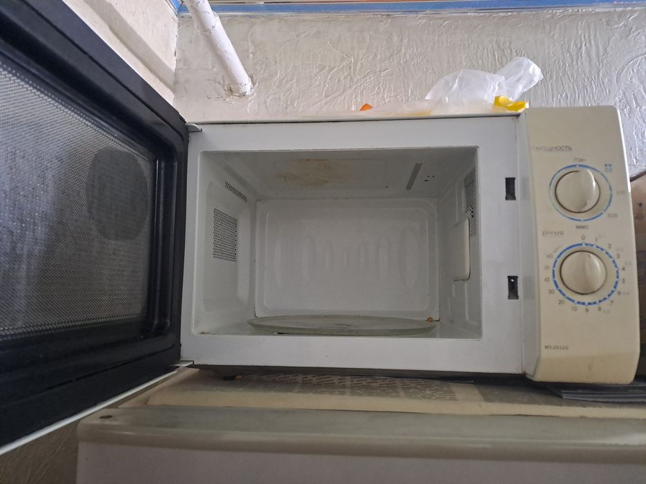 Продам микроволновку