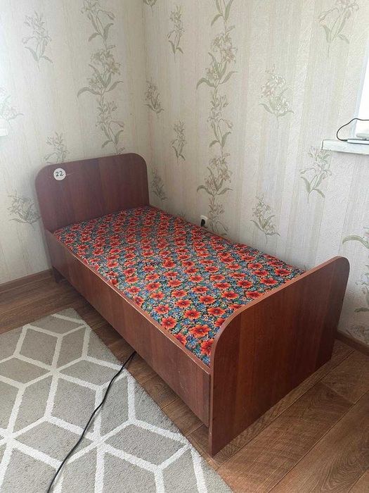 Кровать детская с матрасом