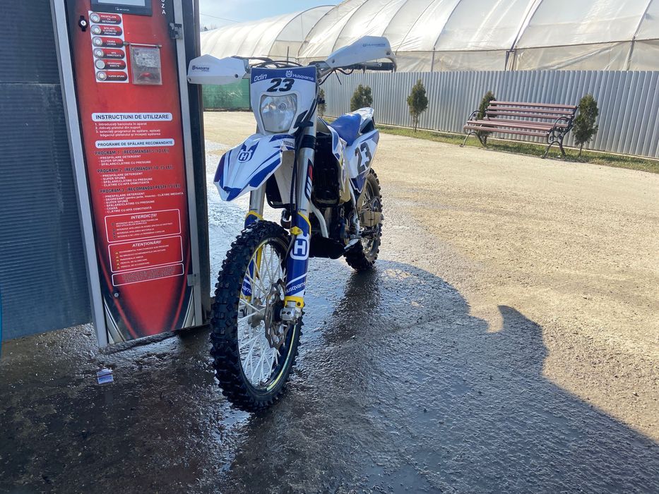 Vand motor Husqvarna fe 350cc înmatriculat 2016 itp valabil asigurare