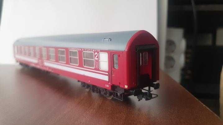 Vagoane cuseta CFR HO