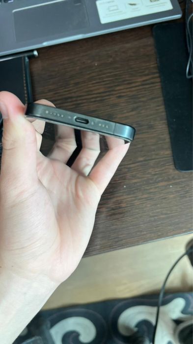 Айфон 15 про в отличном состояний