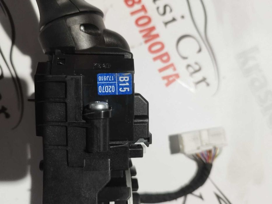 17J916 лостчета светлини и чистачки Toyota Yaris Cross 2025г 1.5хибрит