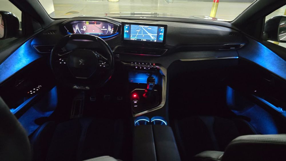 Peugeot 3008 GT-Linea,Camere 360,Bord Virtual,Lumini Ambientale