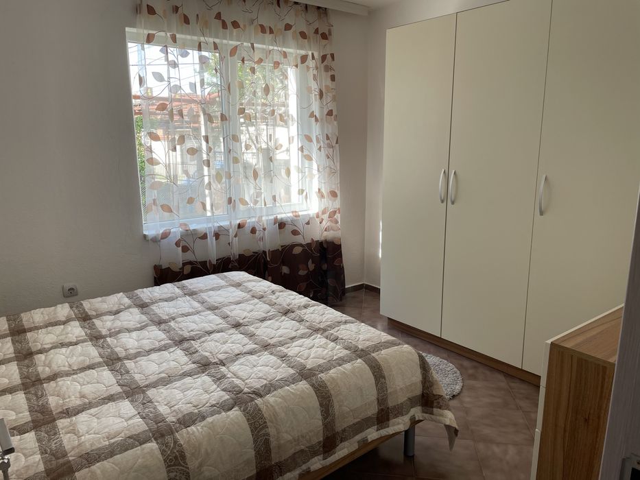 Етаж от къща под наем в гр. Карлово