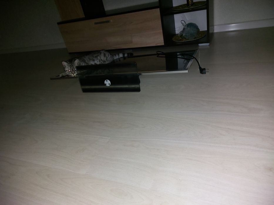 Продам тв в нераб.состоянии