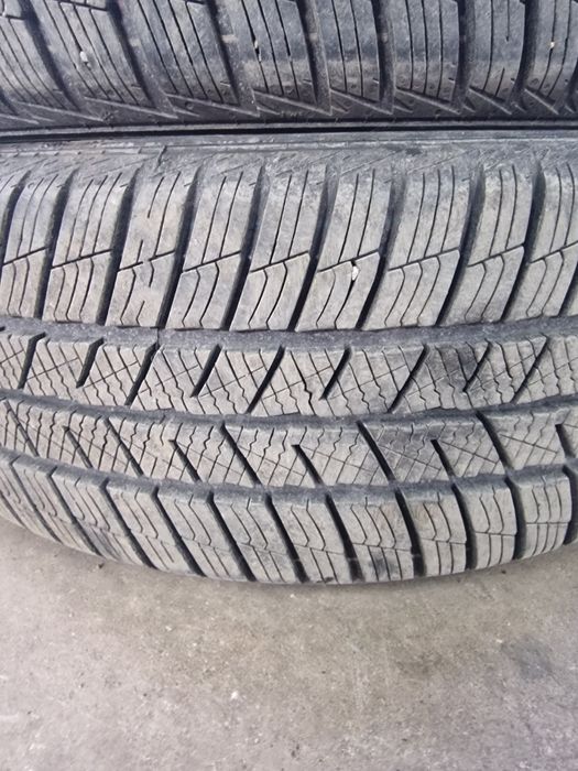 205 55 17 Зимни Barum